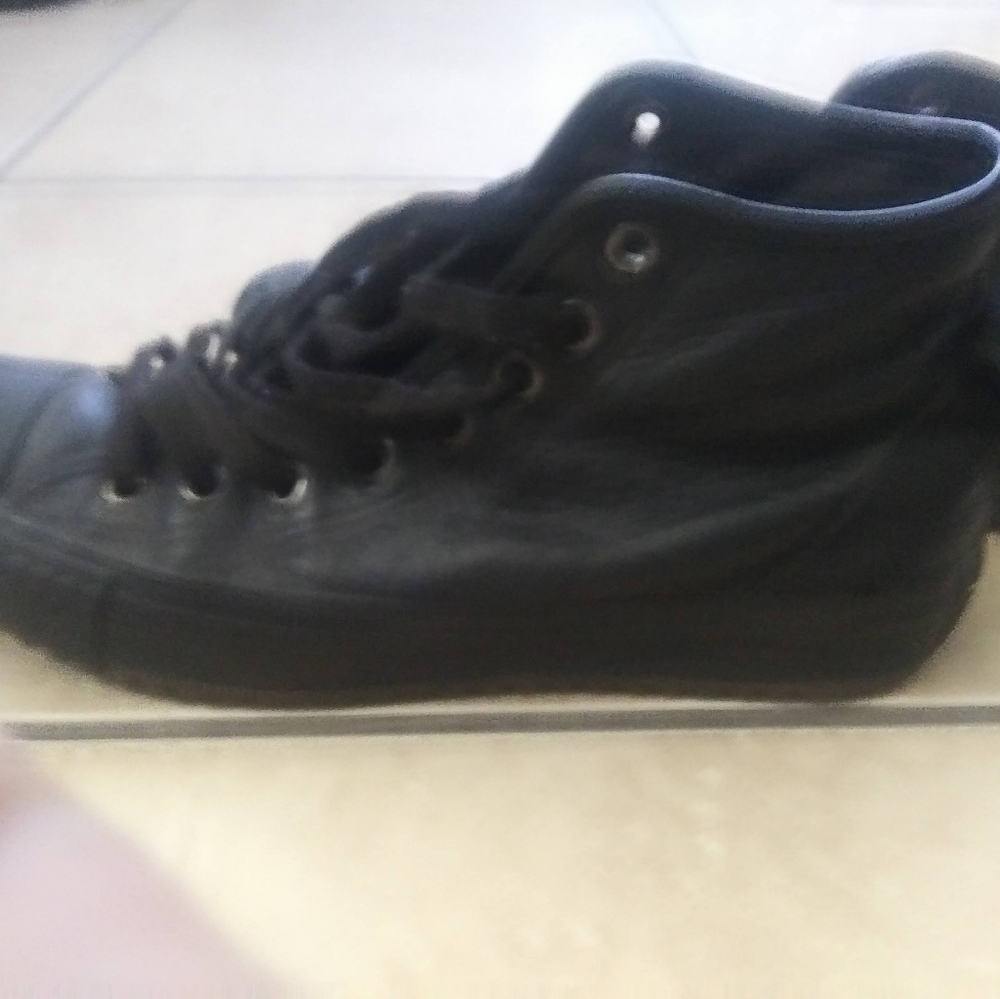 Converse high top chuck taylor leather black